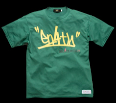 ［MENS］タギングロゴプリントTシャツ/グリーン×イエロー